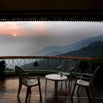 Hotel Queens Necklace, Mussoorie 3